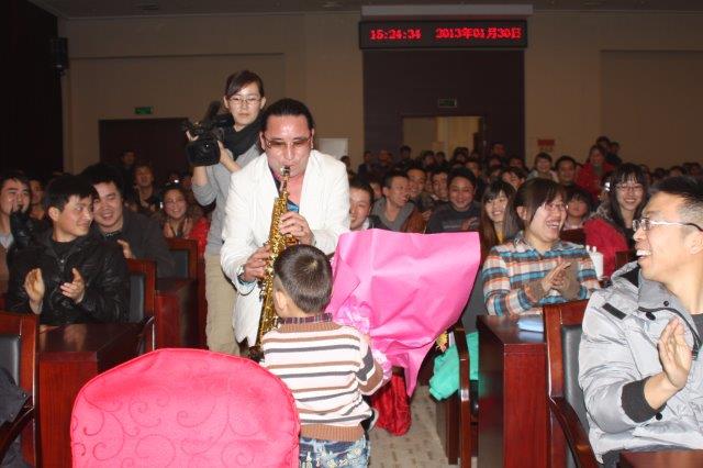 天罡公司2012年度总结暨表彰大会成功举办